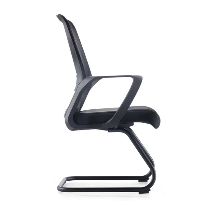 Ghế ngồi văn phòng chống đau lưng màu đen