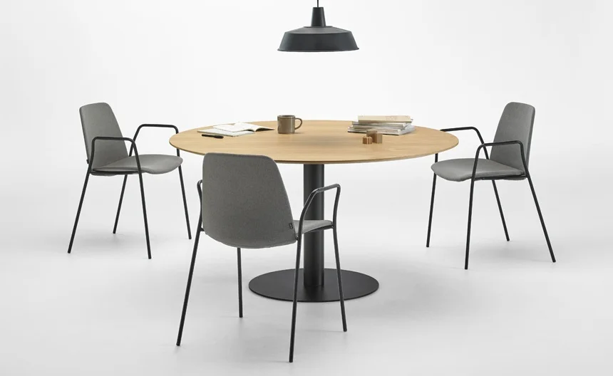 ghế ăn nhựa cao cấp với bàn tròn