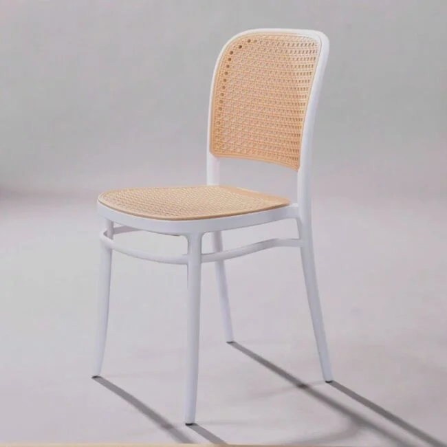 Ghế đan dây nhựa giả mây