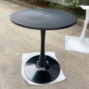 Bàn tròn nhựa bàn Tulip nhập khẩu cho quán cafe 2